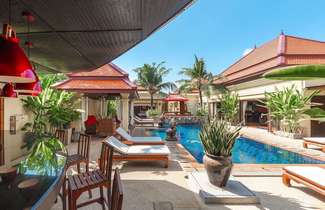 Generous 6BR Balinese Pool Villa Sophia - Photo 31