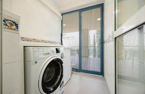 Coastal apartment, with swimming pools and close to the beach, in the tourist Bahia de Marbella - Photo 27