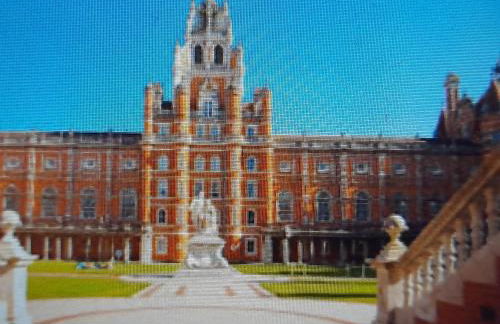 EGHAM LOVELY STUDIO SELF CONTAINED 2 mins station - Foto 15