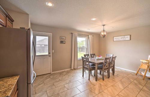 Family-Friendly Home about 16 Mi to Fayetteville - Foto 10