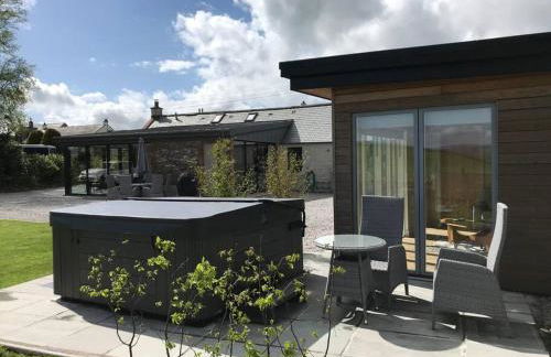 Amazing Cottage & detached Annex sleeps 8, Extra Deep Hot tub, Super Fast wifi, New for 2024 is the addition of Wood Fired Sauna - Foto 12