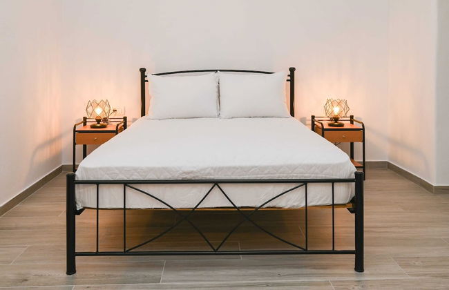 Experience Dreamy Santorini Gorgeous Std - Photo 8