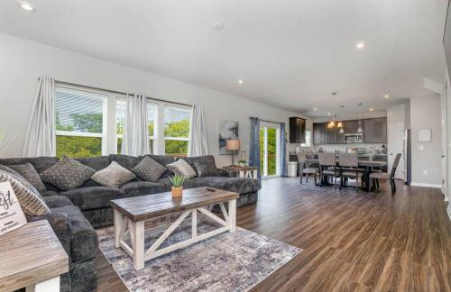 1392 Soaring Way Brand new construction in well-kept HOA community - Photo 6