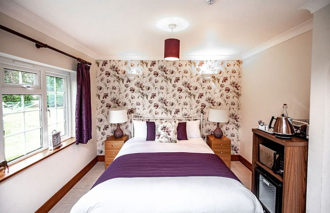 Trivelles Waterhall Country Hotel - Gatwick - Photo 44