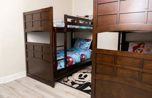 Clermont Family Townhouse Pool & Arcade near Disney - Foto 7