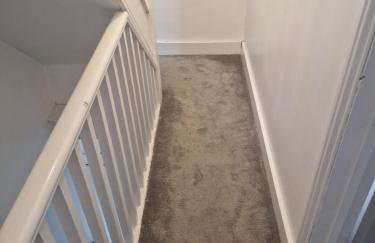 Modern 5 bedroom house with parking, London - Foto 35