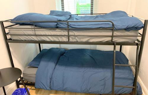 Chelsea Studio-Shared Bathroom with Kitchen Twin Bunk Bed - Foto 4