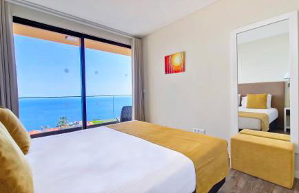 Eden Sun - A Modern Luxury Villa with a Panoramic View - Foto 17