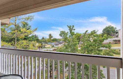 Grand Wood Suites - 3rd Floor Front Side Corner Penthouse Suite 301 - Foto 12