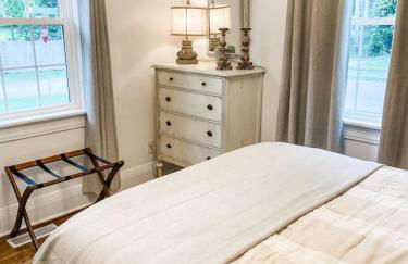 Cozy 2BR Apt w KING in historic dist. 1mi to sq. - Foto 27