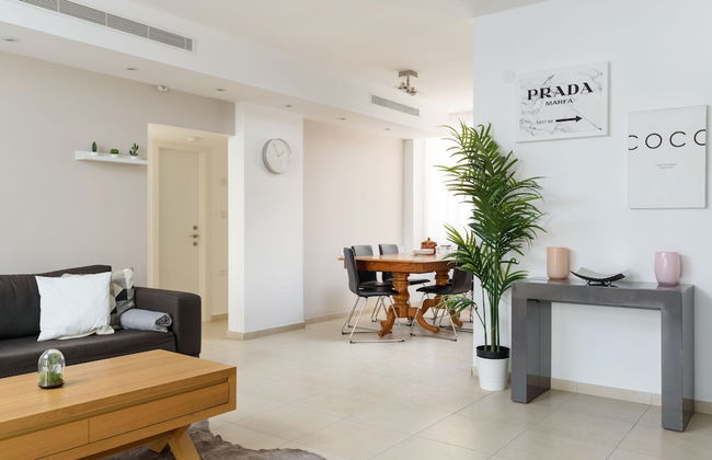 Bright and Fresh Family Home near Beach - Foto 20