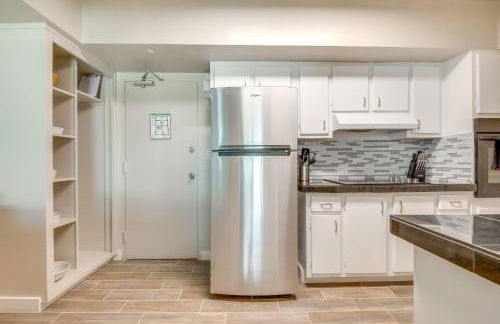 Direct Beach Access and View Satellite Beach Condo! - Foto 4