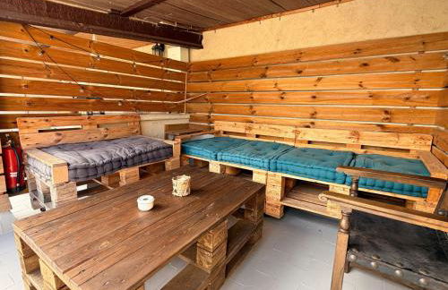 LEscala-Ventalló. Cosy WiFi Rooftop terrace EG - Foto 11