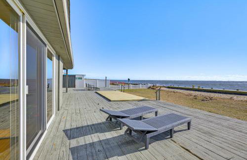 Bayfront Home in Patchogue w/ Deck & Fishing Dock - Foto 22
