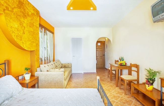 Golden Sun Hotel - Foto 26