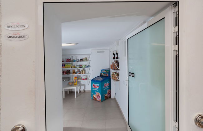 Apartamentos Miami - Foto 7