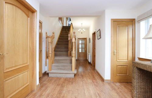 JOIVY Greenknowes Farmhouse with Hot Tub and Bar - Photo 33