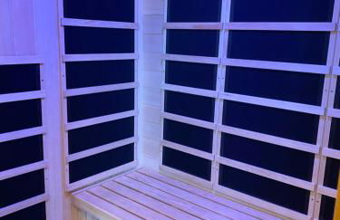 10 minutes to JTNP - Sauna, Hot Tub, Cold Plunge Saltwater Pool, Telescope, Fireplace and Views - Foto 32