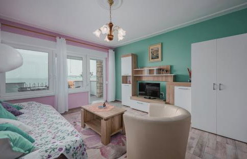 Apartment Crveni - a three bedroom apartment with a stunning sea view - Foto 3