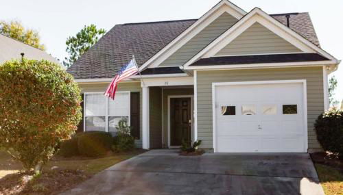 The Lucky Charm Sunny Screened Porch Near USC&Base - Foto 4