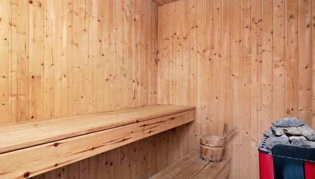 10 Person Holiday Home in Humble - Photo 4