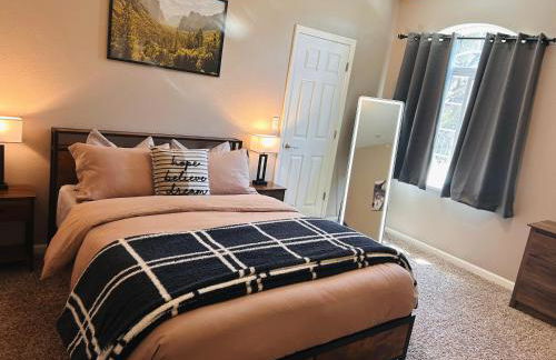 Yosemite Hilltop Gated Villa near Oakhurst, Bass Lake and Mariposa w EVCharger Hottub Grill and Awesome Views! - Foto 43