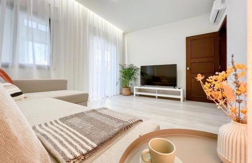 Loulé Sunny Retreat by LovelyStay - Photo 26