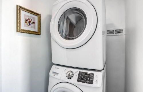 1BDR with Backyard Park Side Pet-friendly - Foto 12