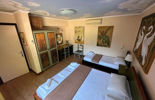 Varias Art House - Foto 15