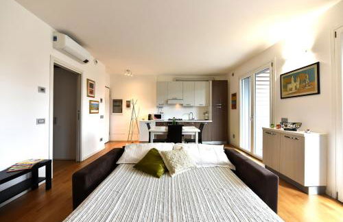 GuestHost - Casa Kikka luminoso bilo con balcone - Foto 11