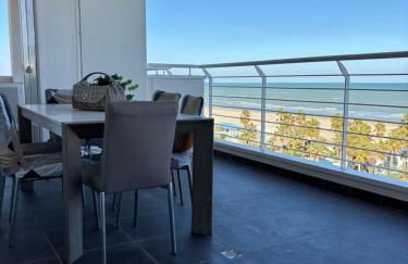 RIVIERA PALACE - TRILO SEA FRONT- Premium Villas - Foto 5