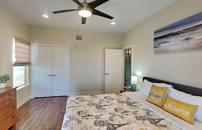 Surfside Sunshine - Photo 8