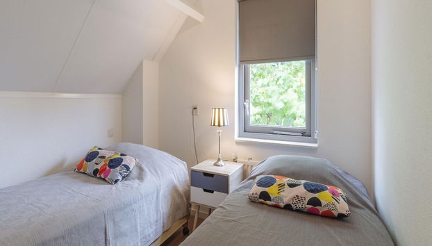 Spacious Holiday Home With Sauna Near Beach - Foto 4, Habitación