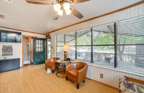 Spacious Deck Waterfront Home in Gun Barrel City! - Foto 4