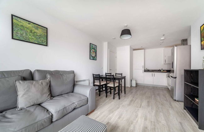 Riverside Retreat Modern Flat in Brentford - Foto 12