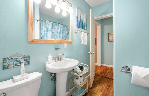 1 Min to Beach Ocean Breeze 3BR Pets welcome with pet fee - Foto 18