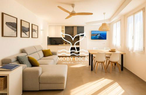 MobyDick, central, Walk to the Beach, Private Parking - Foto 1