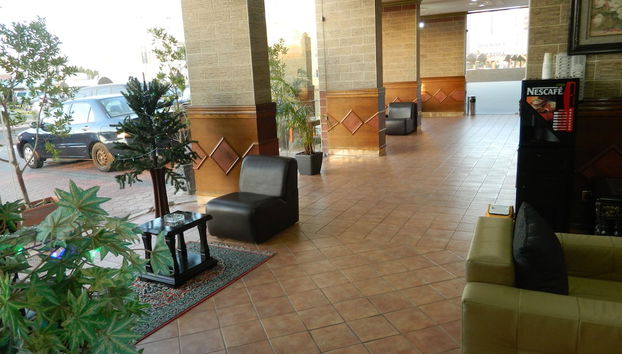 Check-in/check-out kiosk