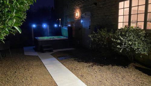 The Retreat-luxury cottage with hot tub (sleeps 4) - Foto 4