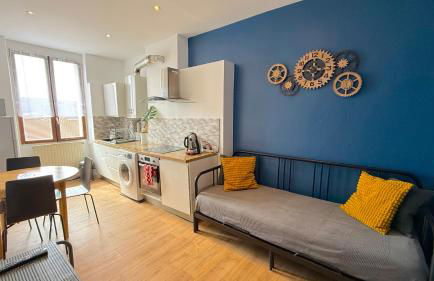 012 CHIC & COSY F2 34m2 HYPERCENTRE WIFI SMART TV NETFLIX - Foto 8