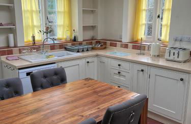 Croydon House - Photo 6