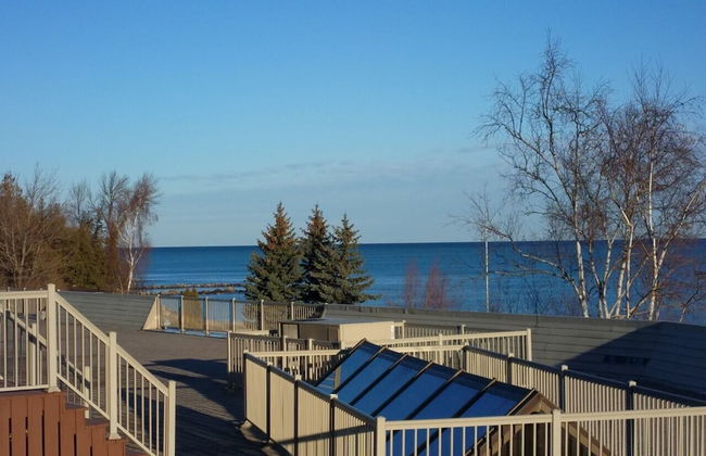 Royal Harbour Resort - Photo 23