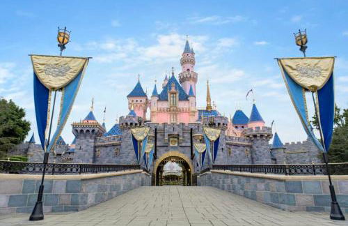 Modern Family Haven - Minutes from Disney Magic-OC - Foto 43