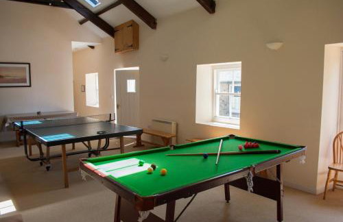 Timber Hill Self Catering Cedar Lodges - Foto 7