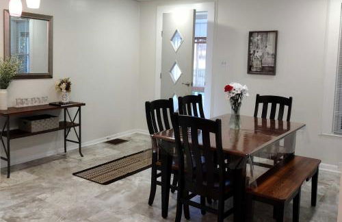 The Shady Cottage Millersburg Getaway with Deck - Foto 8