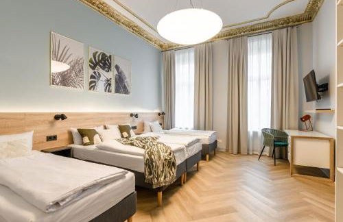 Dilo Apartments Berlin 160 sqm Modern Historic Apartments for 12 Guests - Foto 1