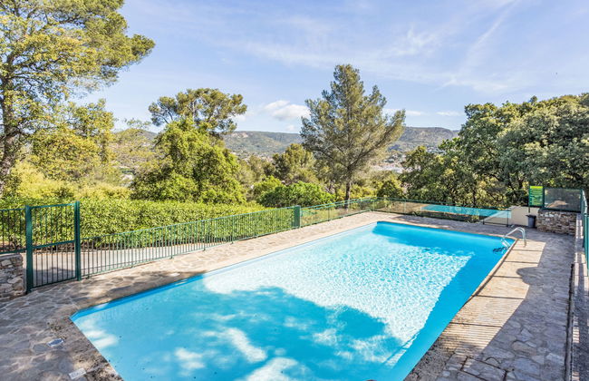 1 bedroom Apartment in Bormes-les-Mimosas with swimming pool and garden - Photo 17