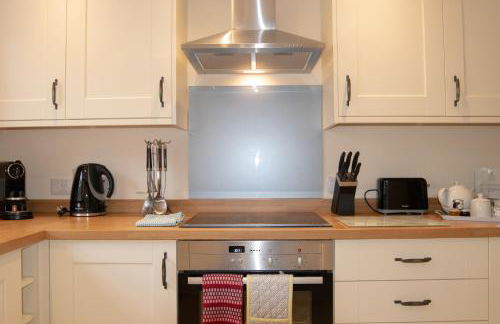 Princess Elizabeth - Photo 7