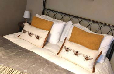 Sett Cottage, Hayfield - Photo 18