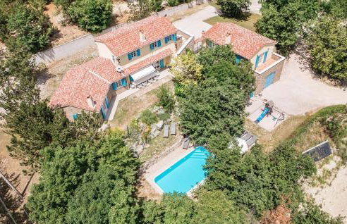 6 Bedroom Cozy Home In Pazin - Photo 17